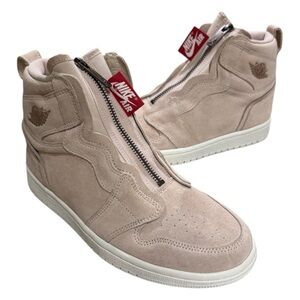 Air Jordan 1 Women's High Zip Particle Beige – US 7.5 – Luxe Streetwear Icon